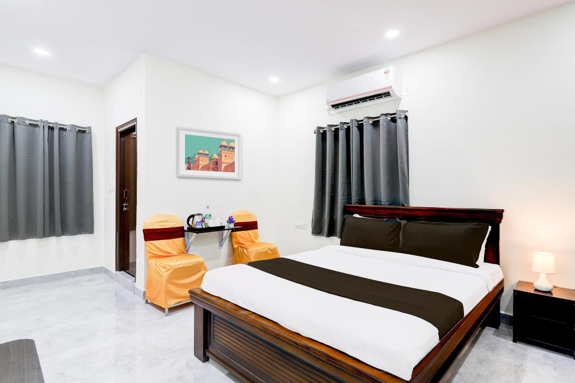 Super Collection O Vanasthalipuram Sururnagar Exterior photo