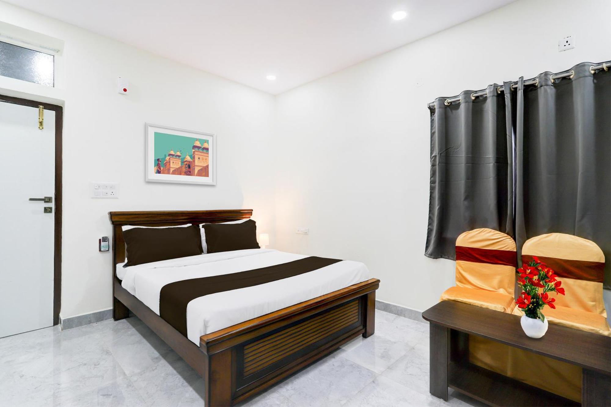 Super Collection O Vanasthalipuram Sururnagar Exterior photo